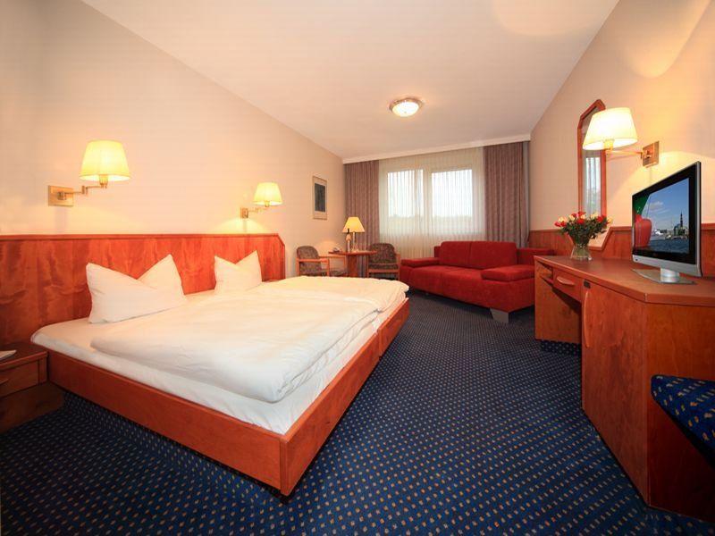 Hotel-Restaurant Seegarten Quickborn Quickborn  Eksteriør billede